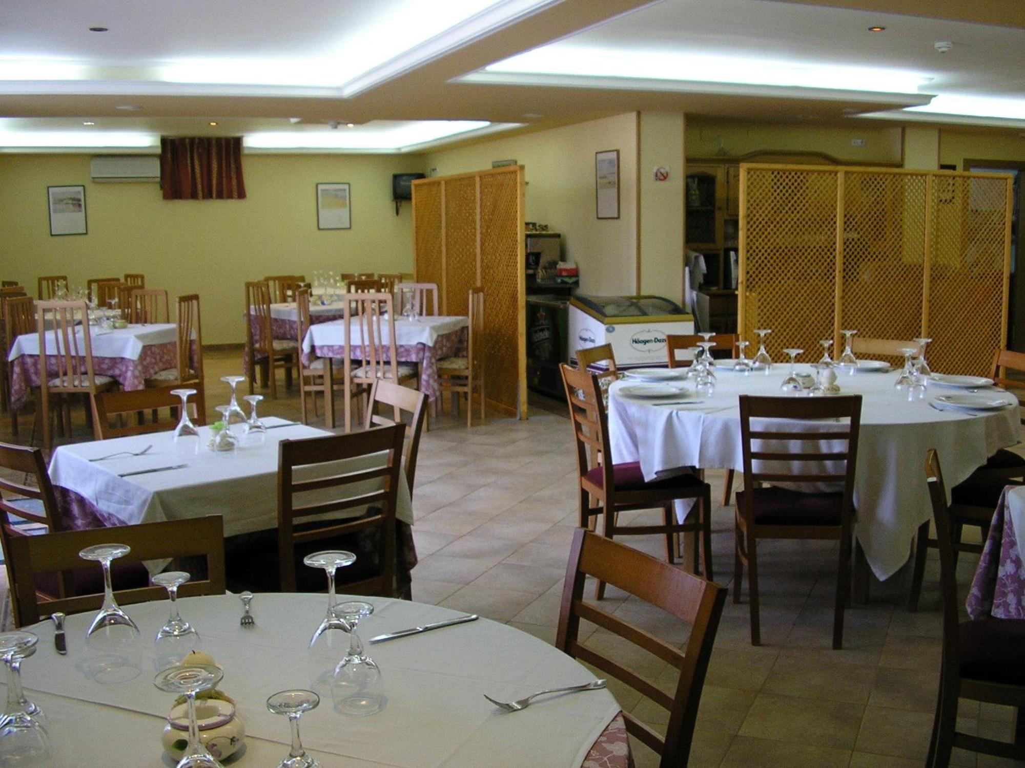 Hotel San Juan Revilla De Camargo Εξωτερικό φωτογραφία