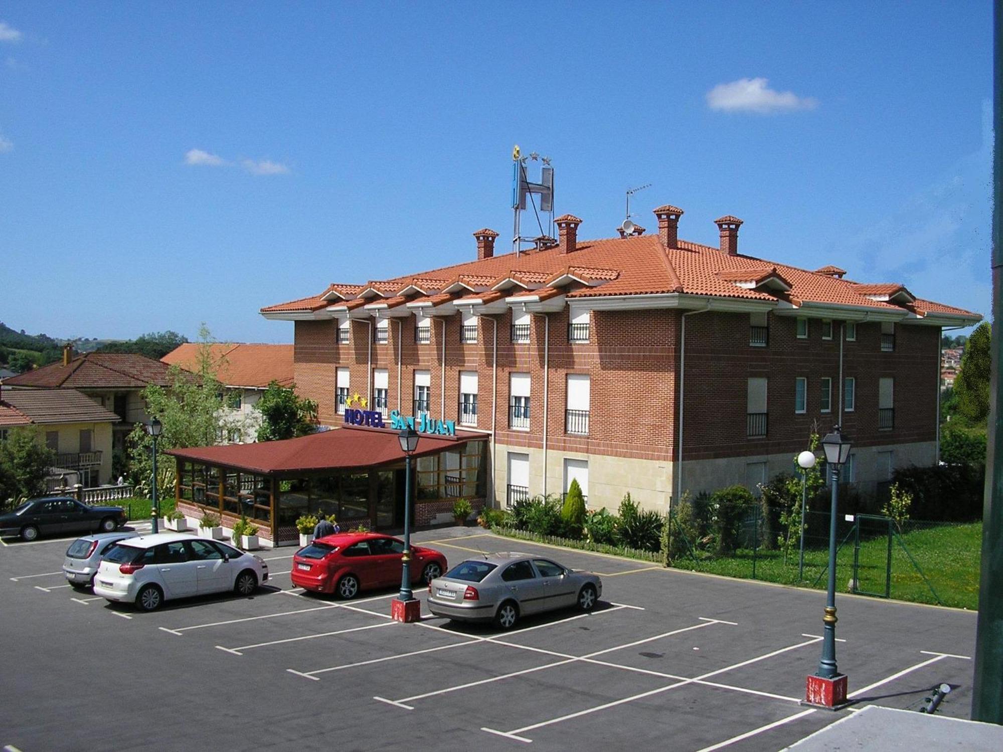 Hotel San Juan Revilla De Camargo Εξωτερικό φωτογραφία